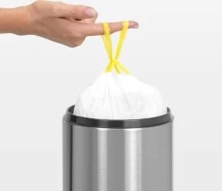 Brabantia Touch Bin Prullenbak - 3 L - Matt Steel 25 Brabantia Touch Bin Prullenbak - 3 L - Matt Steel -Brabantia 1200x1036