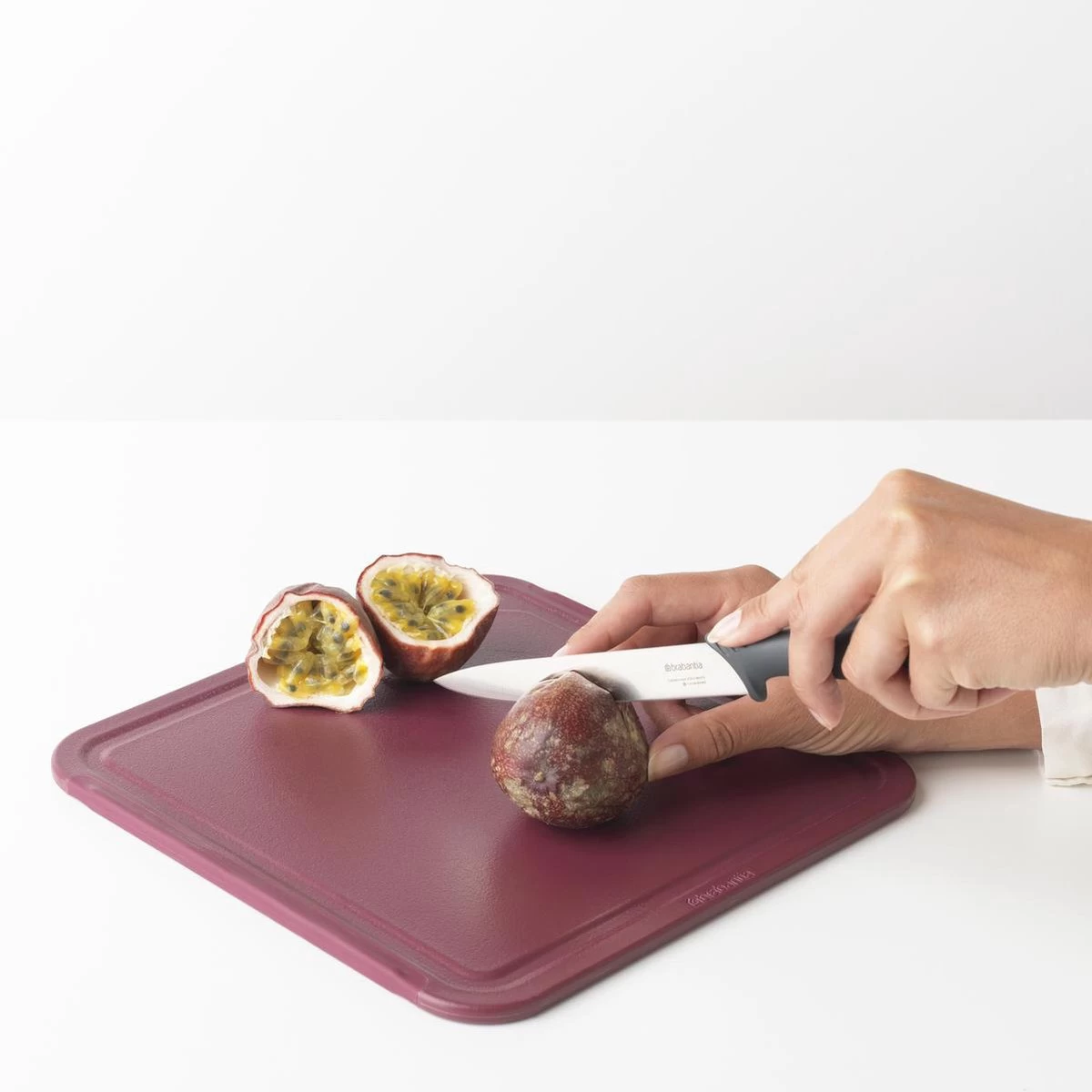 Brabantia Tasty+ Mes Universeel - Dark Grey 4 Brabantia Tasty+ Mes Universeel - Dark Grey - Afbeelding 2