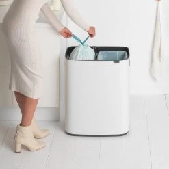 Brabantia Bo Touch Bin Prullenbak - 2 X 30 L - White 33 Brabantia Bo Touch Bin Prullenbak - 2 X 30 L - White -Brabantia 1200x1200 180