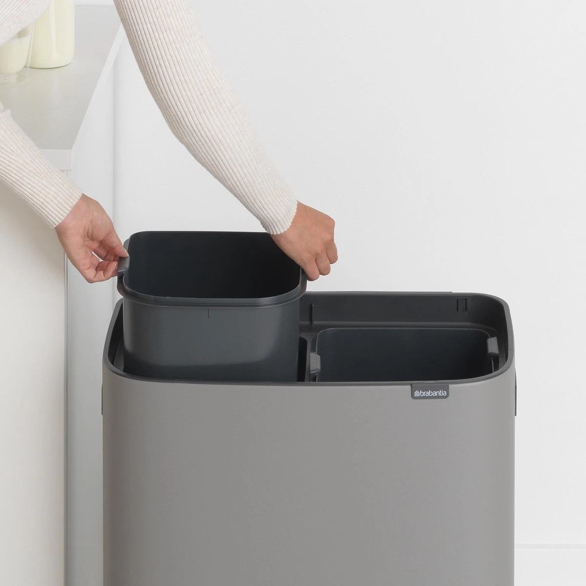 Brabantia Bo Touch Bin Prullenbak - 2 X 30 L - Mineral Concrete Grey 13 Brabantia Bo Touch Bin Prullenbak - 2 X 30 L - Mineral Concrete Grey - Afbeelding 11