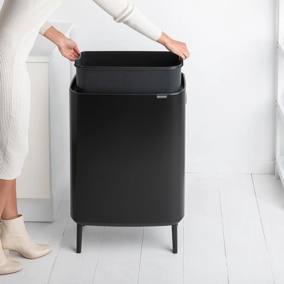 Brabantia - Bo Touch Bin Hi 60 L Matt Black 12 Brabantia - Bo Touch Bin Hi 60 L Matt Black - Afbeelding 10
