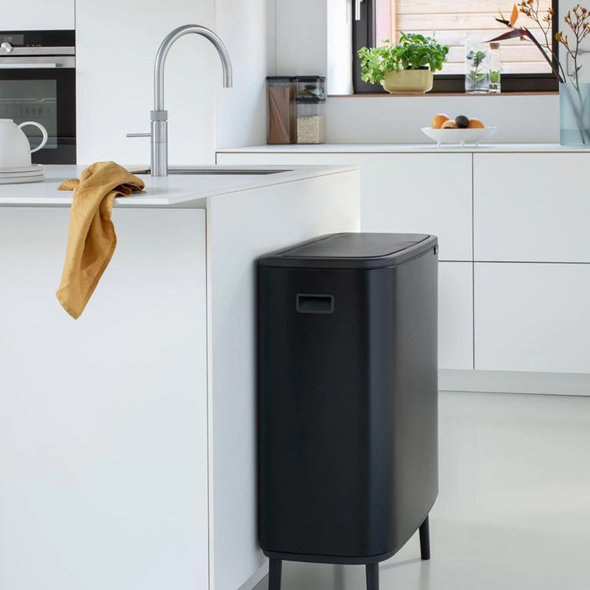 Brabantia - Bo Touch Bin Hi 60 L Matt Black 13 Brabantia - Bo Touch Bin Hi 60 L Matt Black - Afbeelding 11