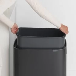 Brabantia Bo Touch Bin Prullenbak - 60 L - Matt Black -Brabantia 1200x1200 222