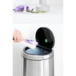 Brabantia Touch Bin Flat Top - 30 Liter - Matt Steel 5 Brabantia Touch Bin Flat Top - 30 Liter - Matt Steel -Brabantia 1200x1200 255