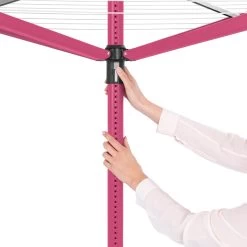 Brabantia Lift-O-Matic Droogmolen Met Metalen Grondanker, Beschermhoes, Wasknijpertasje En Wasknijpers - 50 M - Spring Pink -Brabantia 1200x1200 386