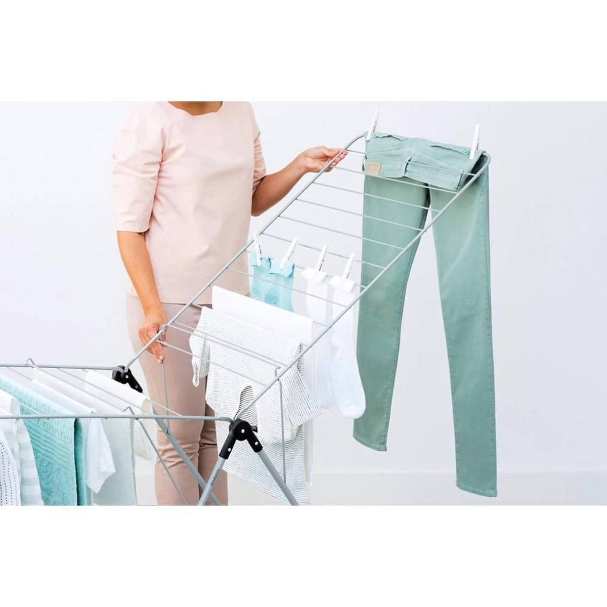 Brabantia Droogrek Inklapbaar T Model - 20 M - Metallic Grey 8 Brabantia Droogrek Inklapbaar T Model - 20 M - Metallic Grey - Afbeelding 6