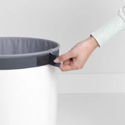 Brabantia Wasmand Met Deksel - 60 L - White / Kurken Deksel 21 Brabantia Wasmand Met Deksel - 60 L - White / Kurken Deksel -Brabantia 1200x1200 459