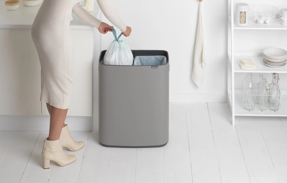 Brabantia Bo Touch Bin Prullenbak - 2 X 30 L - Mineral Concrete Grey 6 Brabantia Bo Touch Bin Prullenbak - 2 X 30 L - Mineral Concrete Grey - Afbeelding 4