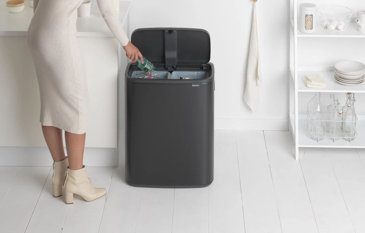 Brabantia Bo Touch Bin Prullenbak - 2 X 30 L - Matt Black 8 Brabantia Bo Touch Bin Prullenbak - 2 X 30 L - Matt Black - Afbeelding 6