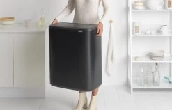 Brabantia Bo Touch Bin Prullenbak - 60 L - Matt Black -Brabantia 1200x766 18