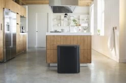 Brabantia Bo Touch Bin Prullenbak - 2 X 30 L - Matt Black 32 Brabantia Bo Touch Bin Prullenbak - 2 X 30 L - Matt Black -Brabantia 1200x799 28