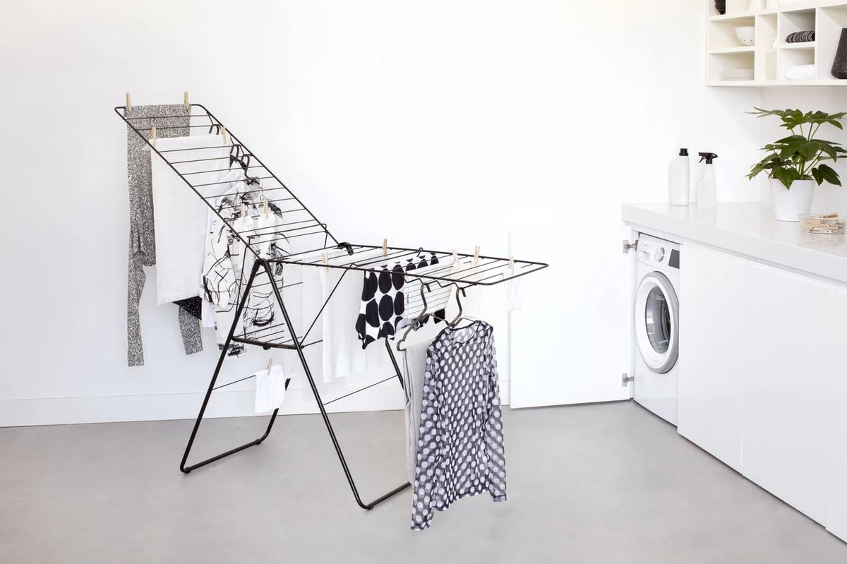 Brabantia HangOn Droogrek Inklapbaar - 25 Meter - Matt Black 19 Brabantia HangOn Droogrek Inklapbaar - 25 Meter - Matt Black - Afbeelding 17