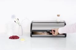 Brabantia Broodtrommel - Met Schuifdeksel - Matt Steel Fingerprint Proof -Brabantia 1200x799 84