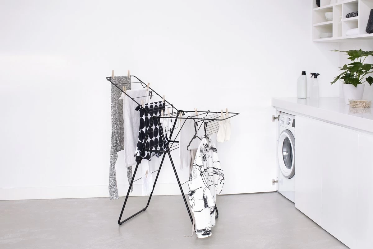 Brabantia HangOn Droogrek Inklapbaar - 15 Meter - Matt Black 21 Brabantia HangOn Droogrek Inklapbaar - 15 Meter - Matt Black - Afbeelding 19