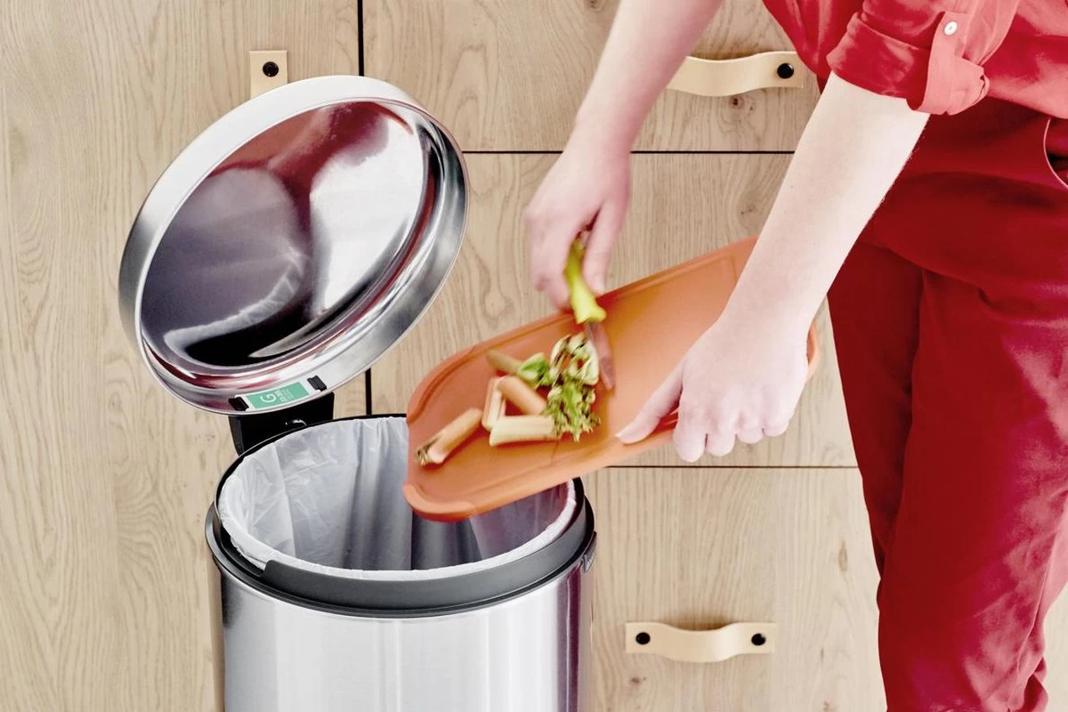 Brabantia NewIcon Prullenbak - 30 L - Matt Steel 8 Brabantia NewIcon Prullenbak - 30 L - Matt Steel - Afbeelding 6