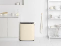 Brabantia Bo Touch Bin Prullenbak - 2 X 30 L - Soft Beige -Brabantia 1200x900 13