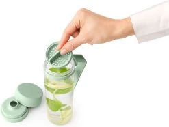 Brabantia Make & Take Drinkfles Met Fruitfilter - 0,5 L - Jade Green -Brabantia 1200x903