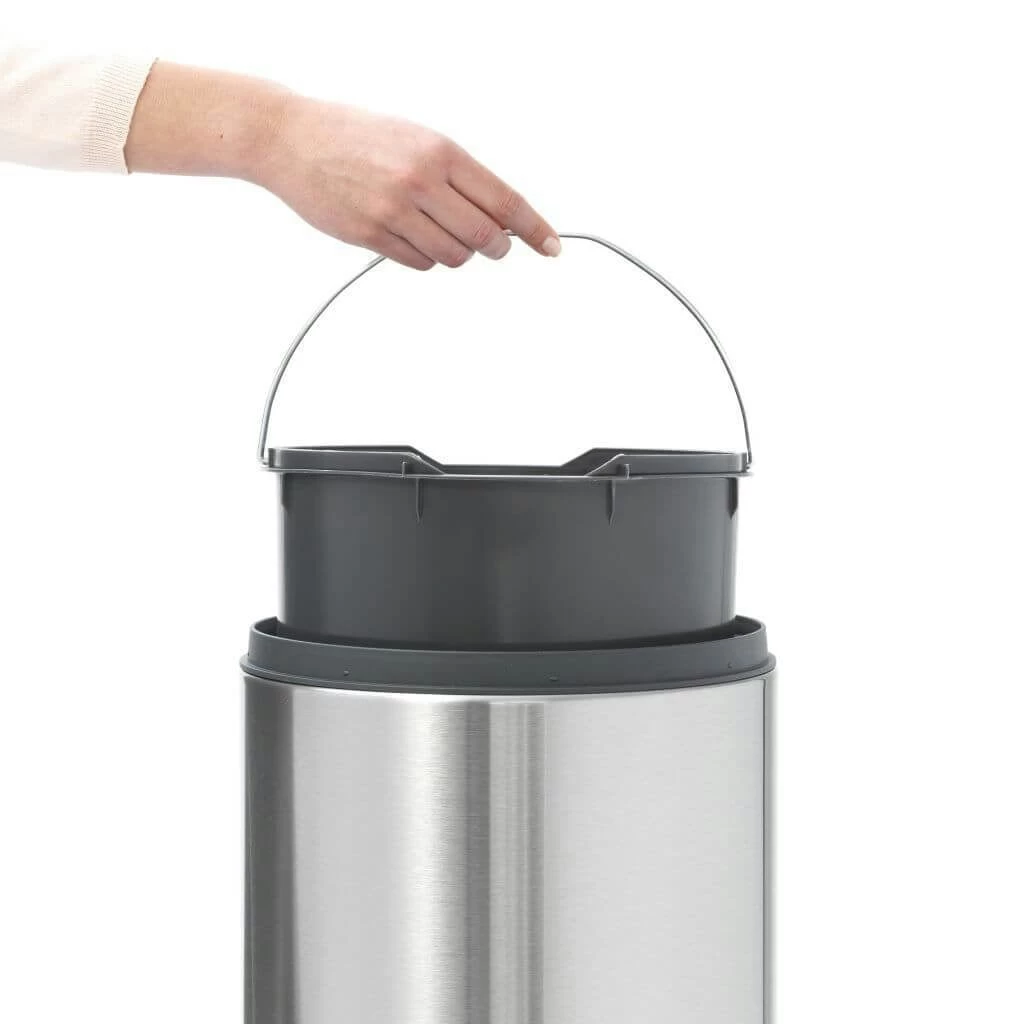 Brabantia Touch Bin New Afvalemmer 30 Liter Matt Steel FPP 6 Brabantia Touch Bin New Afvalemmer 30 Liter Matt Steel FPP - Afbeelding 4