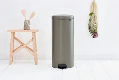 Brabantia Pedaalemmer Newlon 30 Liter Platinum -Brabantia 2e4cd0cd9cc8dabb608c3397b3e9e044