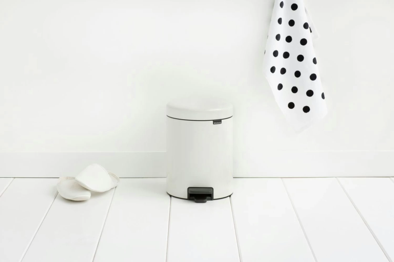Brabantia Pedaalemmer Newlcon 5 Liter White 6 Brabantia Pedaalemmer Newlcon 5 Liter White - Afbeelding 4