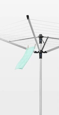 Brabantia Lift-O-Matic Advance Droogmolen Met Grondanker, Beschermhoes En Wasknijpertasje - 50 M - Metallic Grey 23 Brabantia Lift-O-Matic Advance Droogmolen Met Grondanker, Beschermhoes En Wasknijpertasje - 50 M - Metallic Grey -Brabantia 616x1200