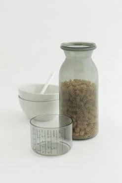 Brabantia Voorraadbussen Met Maatbeker Set Van 2 - 1,3 L - Dark Grey -Brabantia 799x1200 101