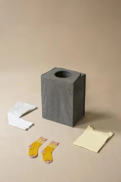 Brabantia Wasmand Met Deksel - 55 L - Pepper Black -Brabantia 799x1200 120