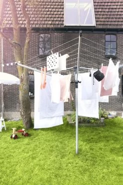 Brabantia Lift-O-Matic Advance Droogmolen Met Grondanker, Beschermhoes En Wasknijpertasje - 50 M - Metallic Grey 25 Brabantia Lift-O-Matic Advance Droogmolen Met Grondanker, Beschermhoes En Wasknijpertasje - 50 M - Metallic Grey -Brabantia 799x1200 60