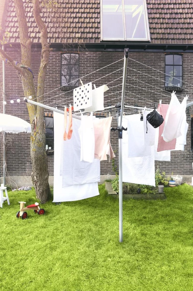 Brabantia Lift-O-Matic Advance Droogmolen Met Kunststof Betonanker, Beschermhoes En Wasknijpertasje - 60 M - Metallic Grey 8 Brabantia Lift-O-Matic Advance Droogmolen Met Kunststof Betonanker, Beschermhoes En Wasknijpertasje - 60 M - Metallic Grey - Afbeelding 6