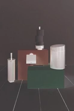 Brabantia Slide Bin Prullenbak - 5 L - Matt Black 16 Brabantia Slide Bin Prullenbak - 5 L - Matt Black -Brabantia 800x1200 21