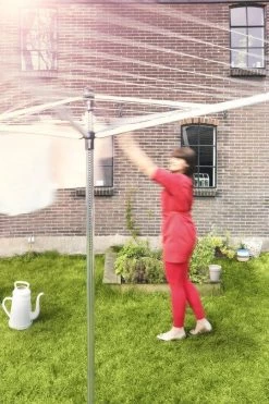 Brabantia Lift-O-Matic Droogmolen Met Grondanker - 60 M 33 Brabantia Lift-O-Matic Droogmolen Met Grondanker - 60 M -Brabantia 800x1200 32