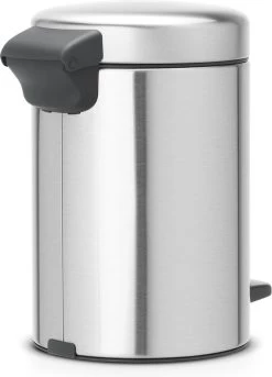 Brabantia NewIcon Prullenbak - 3 L - Matt Steel Fingerprint Proof 19 Brabantia NewIcon Prullenbak - 3 L - Matt Steel Fingerprint Proof -Brabantia 863x1200 1