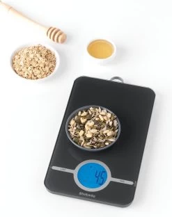 Brabantia Tasty+ Keukenweegschaal Digitaal - Op Batterijen - Dark Grey -Brabantia 951x1200