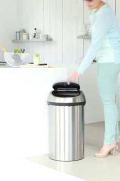 Brabantia Touch Bin 60 Liter Matt Fpp -Brabantia 9bec1047f0332607271973e3f9dbf69a