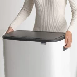 Brabantia Bo Touch Bin 2x30 Liter Wit -Brabantia Bo Touch Bin 2 x 30L White 8710755221408 Brabantia 300dpi 2456x2456px 6 NR 14407