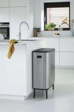 Brabantia Bo Touch Bin Hi 2x30 Liter Matt Steel Fingerprint Proof -Brabantia Bo Touch Bin Hi 2 x 30L Matt Steel Fingerprint Proof 8710755130649 Brabantia 300dpi 4480x6720px 6 NR 14933