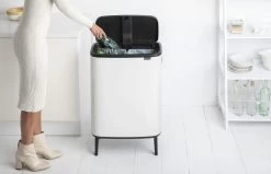 Brabantia Bo Touch Bin Hi 2x30 Liter Wit -Brabantia Bo Touch Bin Hi 2 x 30L White 8710755130601 Brabantia 300dpi 6533x4218px 6 NR 14902