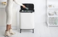 Brabantia Bo Touch Bin Hi 60 Liter White -Brabantia Bo Touch Bin Hi 60L White 8710755130205 Brabantia 300dpi 6541x4223px 6 NR 14829