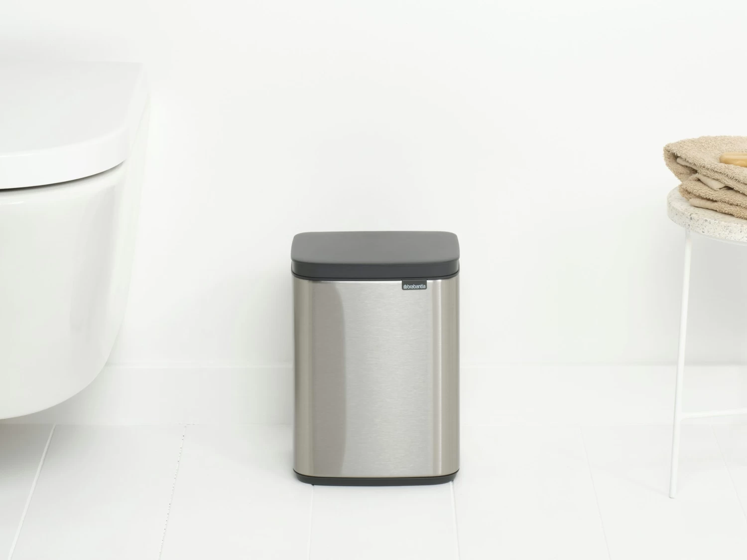 Brabantia Bo Touch Bin 4 Liter Met Kunststof Binnenemmer Matt Steel Fpp 3 Brabantia Bo Touch Bin 4 Liter Met Kunststof Binnenemmer Matt Steel Fpp