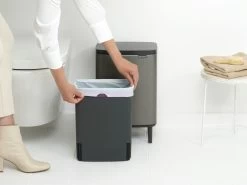 Brabantia Bo Hi Afvalemmer 12 Liter Platinum -Brabantia Bo Waste Bin Hi 12L Platinum 8710755227288 Brabantia 300dpi 5180x3885px 6 NR 30482