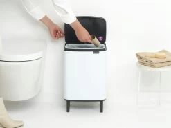 Brabantia Bo Hi Afvalemmer 12 Liter White -Brabantia Bo Waste Bin Hi 12L White 8710755227240 Brabantia 300dpi 5180x3885px 6 NR 30463
