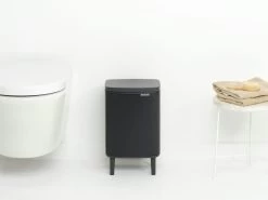 Brabantia Bo Hi Afvalemmer 7 Liter Matt Black -Brabantia Bo Waste Bin Hi 7L Matt Black 8710755227141 Brabantia 300dpi 5180x3885px 6 NR 30430