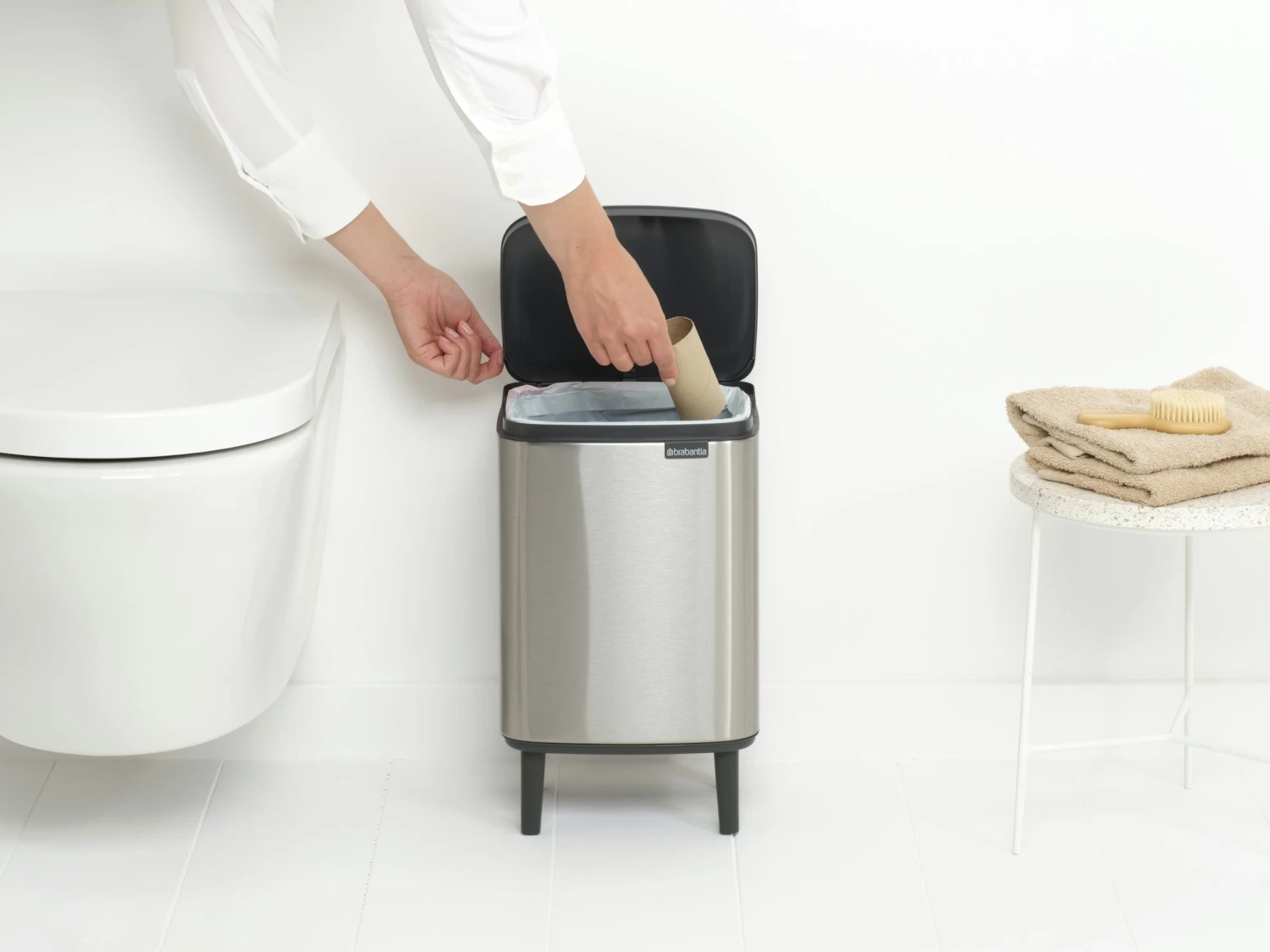 Brabantia Bo Hi Afvalemmer 7 Liter Matt Fpp 14 Brabantia Bo Hi Afvalemmer 7 Liter Matt Fpp - Afbeelding 12