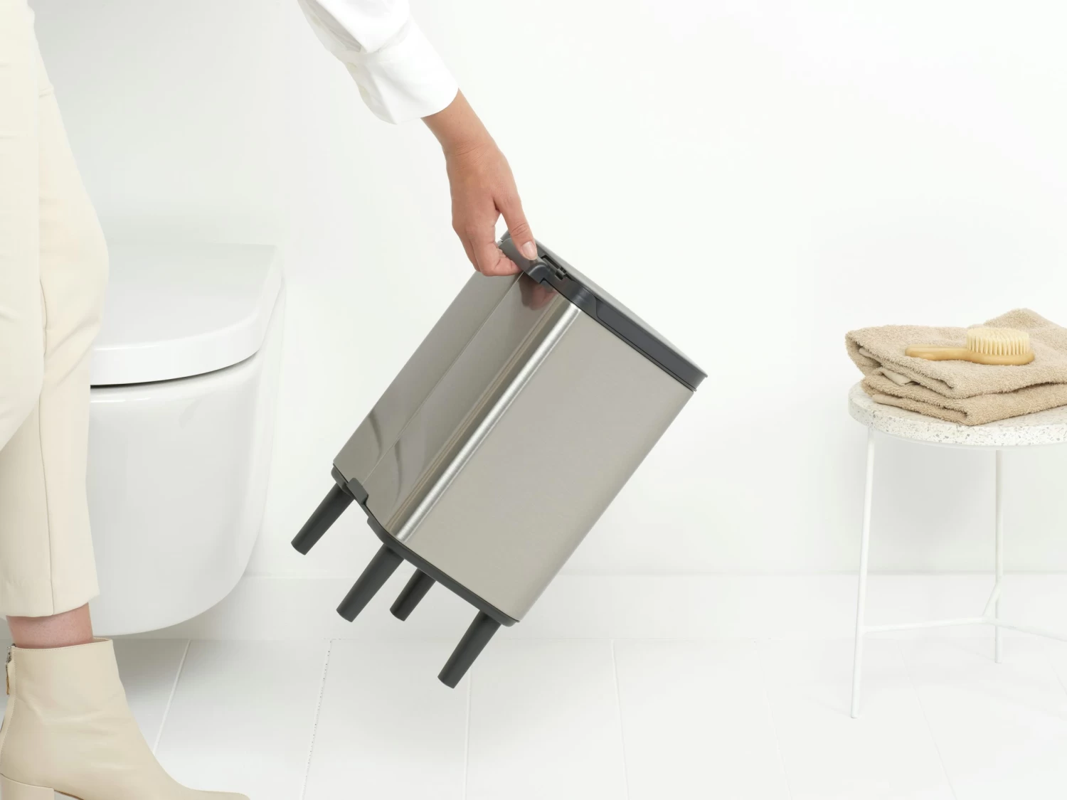 Brabantia Bo Hi Afvalemmer 7 Liter Matt Fpp 9 Brabantia Bo Hi Afvalemmer 7 Liter Matt Fpp - Afbeelding 7