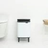 Brabantia Bo Hi Afvalemmer 7 Liter White -Brabantia Bo Waste Bin Hi 7L White 8710755227165 Brabantia 300dpi 5180x3885px 6 NR 30437