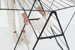 Brabantia HangOn Droogrek 20 Meter Matt Black -Brabantia HangOn Drying Rack 20m Matt Black 8710755403408 Brabantia 300dpi 4724x3149px 6 NR 23354