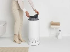 Brabantia Wasbox 35 Liter Wit Kunststof Deksel 17 Brabantia Wasbox 35 Liter Wit Kunststof Deksel -Brabantia Laundry Bin 35L Plastic Lid White 8710755304866 Brabantia 96dpi 1000x750px 7 NR 21238