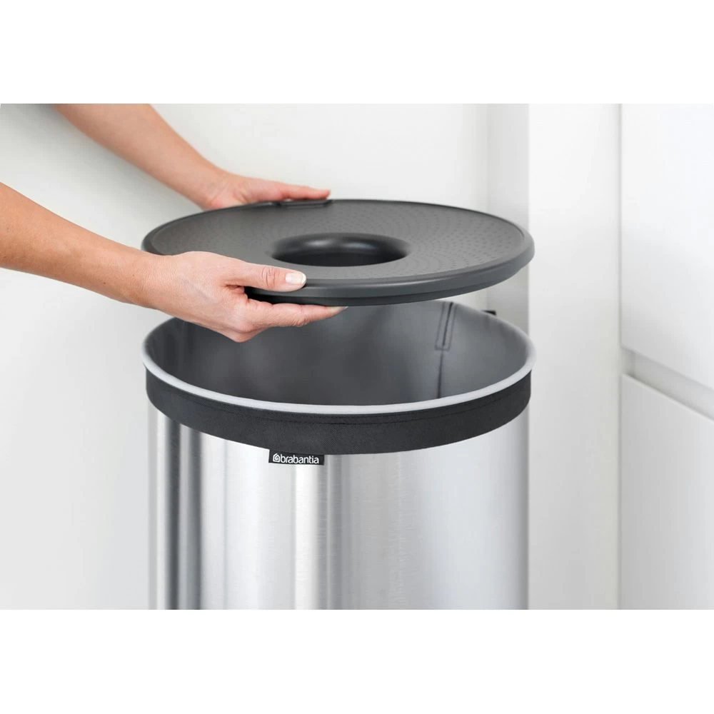 Brabantia Wasbox 60 Liter Met Kunststof Deksel Mat 9 Brabantia Wasbox 60 Liter Met Kunststof Deksel Mat - Afbeelding 7