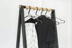 Brabantia Linn Kledingrek Klein Zwart -Brabantia Linn Clothes Rack Small Black 8710755118203 Brabantia 300dpi 5760x3840px 6 NR 13806