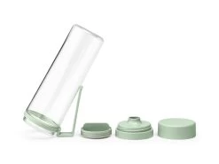 Brabantia Make & Take Waterfles Met Zeef 0,5 Liter Jade Green -Brabantia Make Take Water Bottle with Strainer Jade Green 8710755202445 Brabantia 300dpi 6000x4500px 6 NR 27882